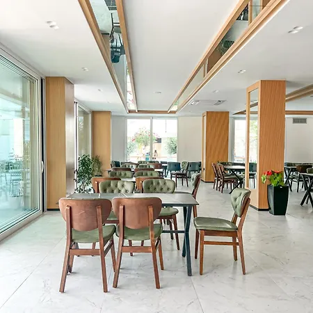 Fafa Aqua Blue Отель