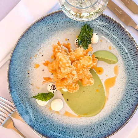 Fafa Aqua Blue Отель *