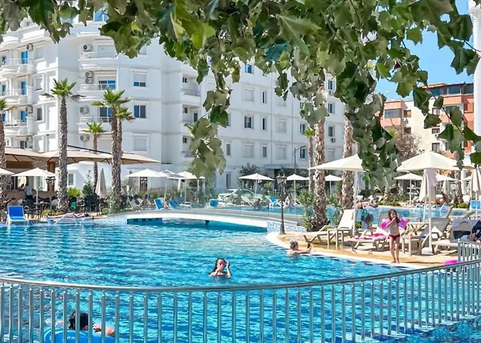 Hotel Fafa Aqua Blue Golem (Tirana)